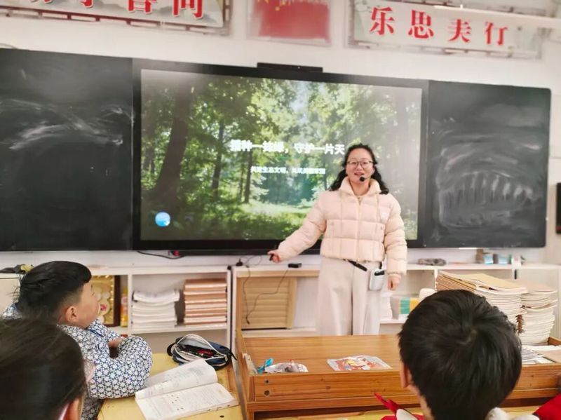 文章附图